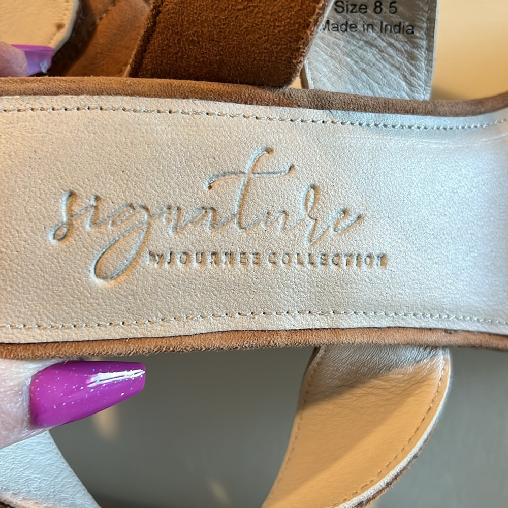 Signature By JOURNEE COLLECTION HEELS - Picture 5 of 12